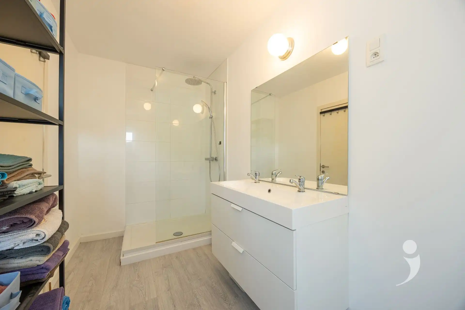 Gerenoveerde HOB op uitstekende locatie foto 15