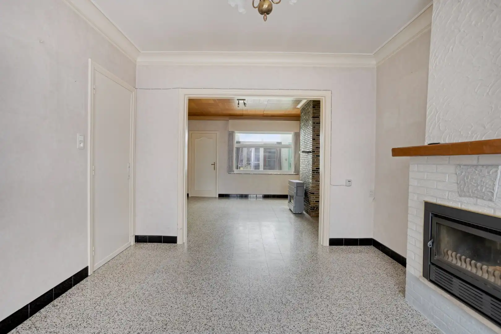 Karaktervolle rijwoning met enorme tuin en 177 m² potentieel, tal van renovatiemogelijkheden foto 6