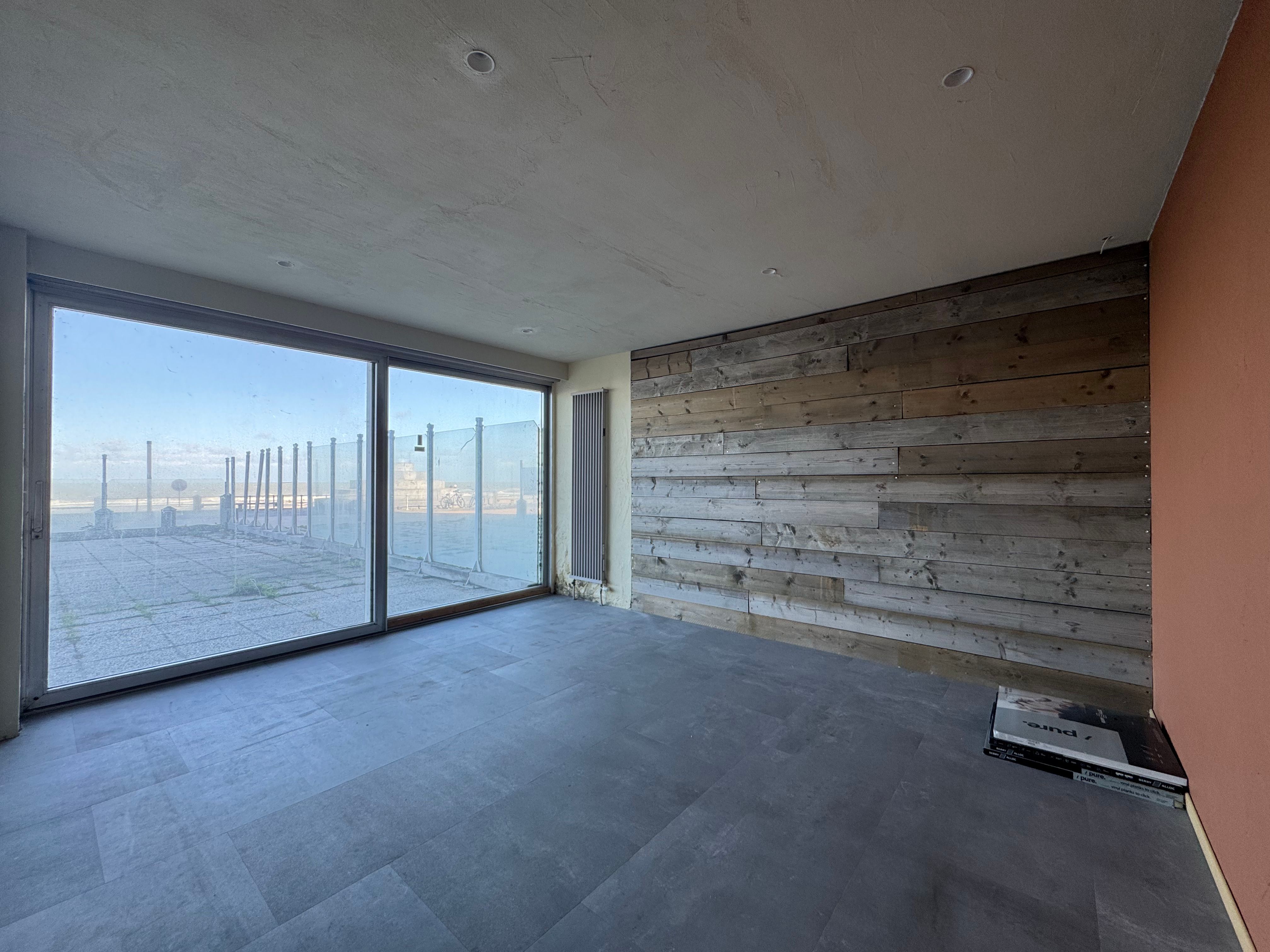 Handelsgelijkvloers 150m² Zeedijk foto 11