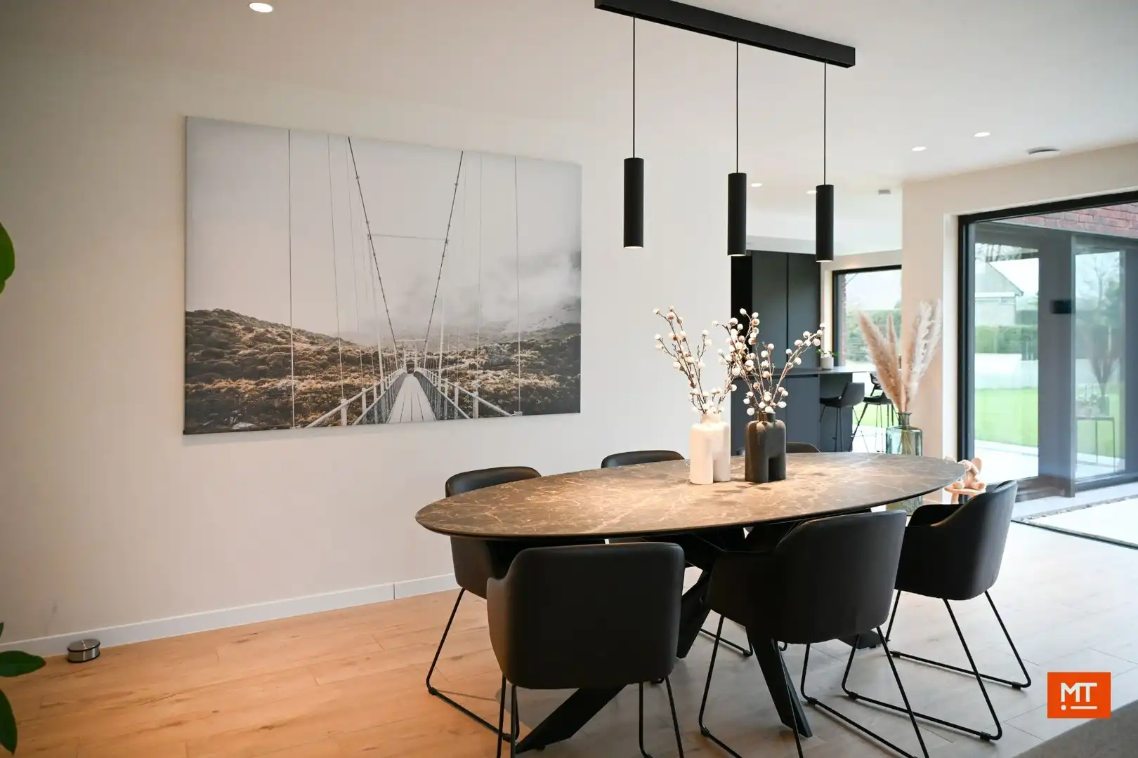 Nieuwbouwvilla met 3/4 slaapkamers, garage en tuin op een perceel van 1.776 m² foto 3