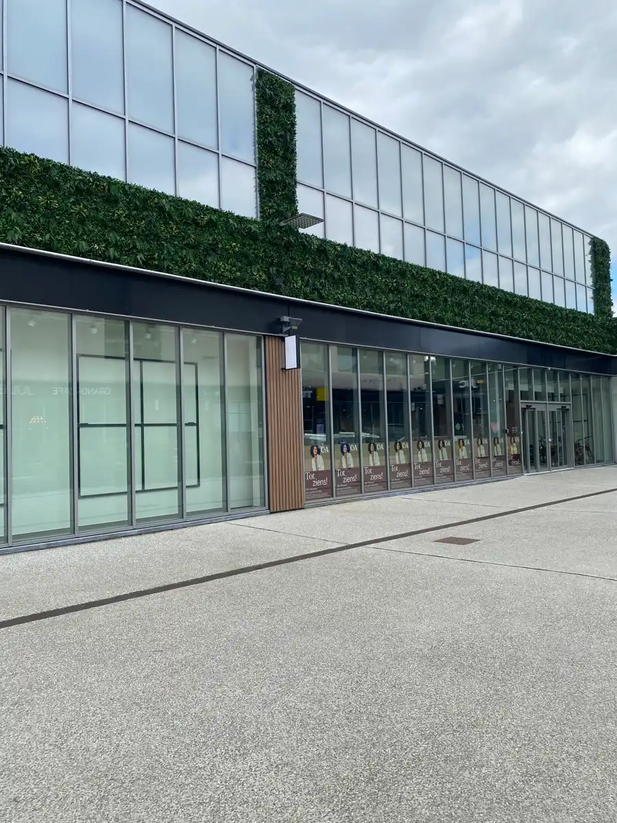 Commerciële ruimte te huur Warande 19 - 9120 Beveren-Kruibeke-Zwijndrecht