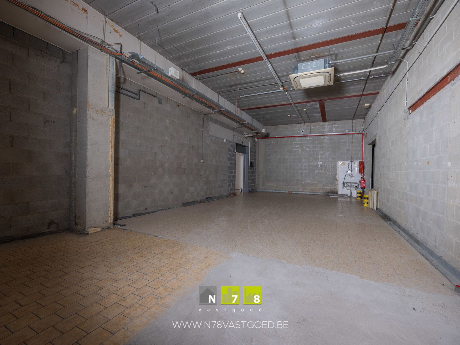 Commerciële ruimte te huur foto 21