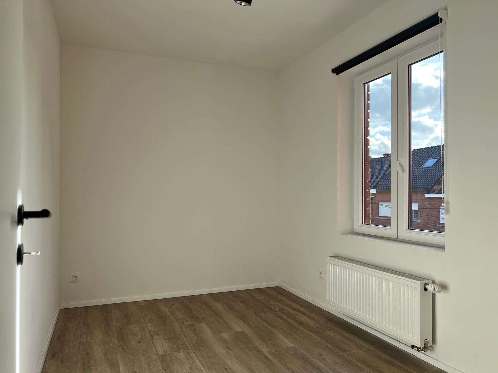 INSTAPKLAAR TWEESLAAPKAMER-APPARTEMENT TE HUUR - LIEDEKERKE! foto 15