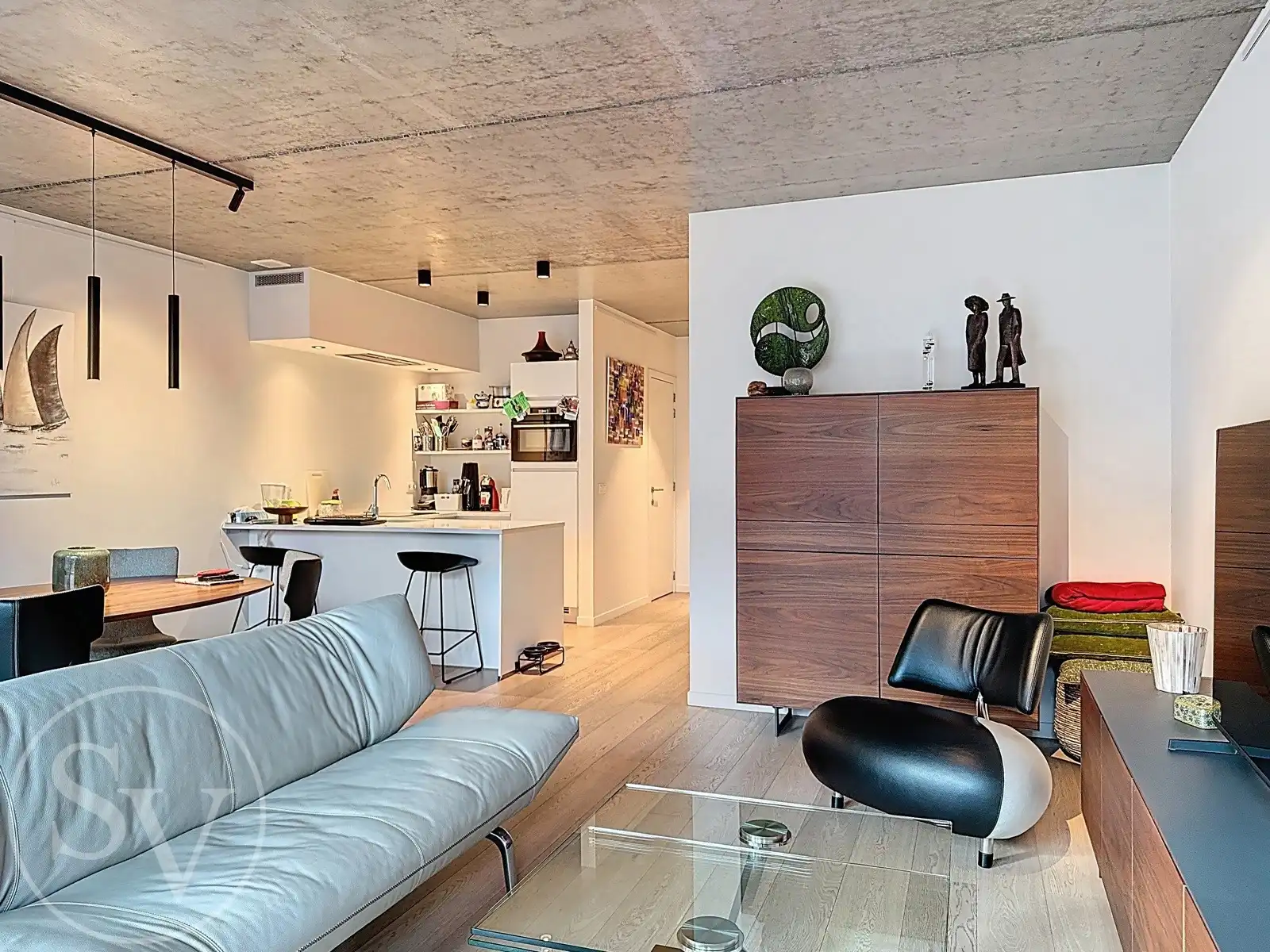 Jong, energiezuinig app (EPC A) met terras. foto 6