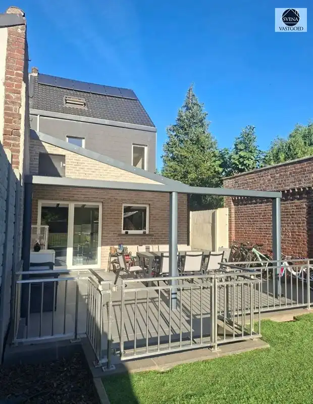 GERENOVEERDE WONING MET 3 SLAAPKAMERS EN TUIN foto 13