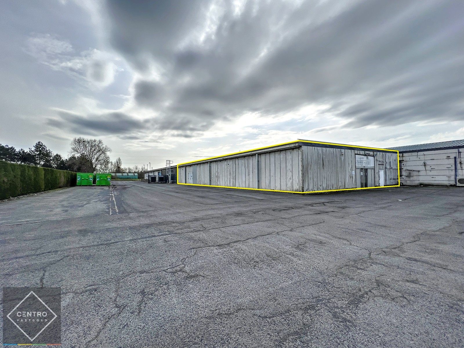 Industrieel-magazijn-logistiek te huur Brugsesteenweg 500 - 8800 Roeselare