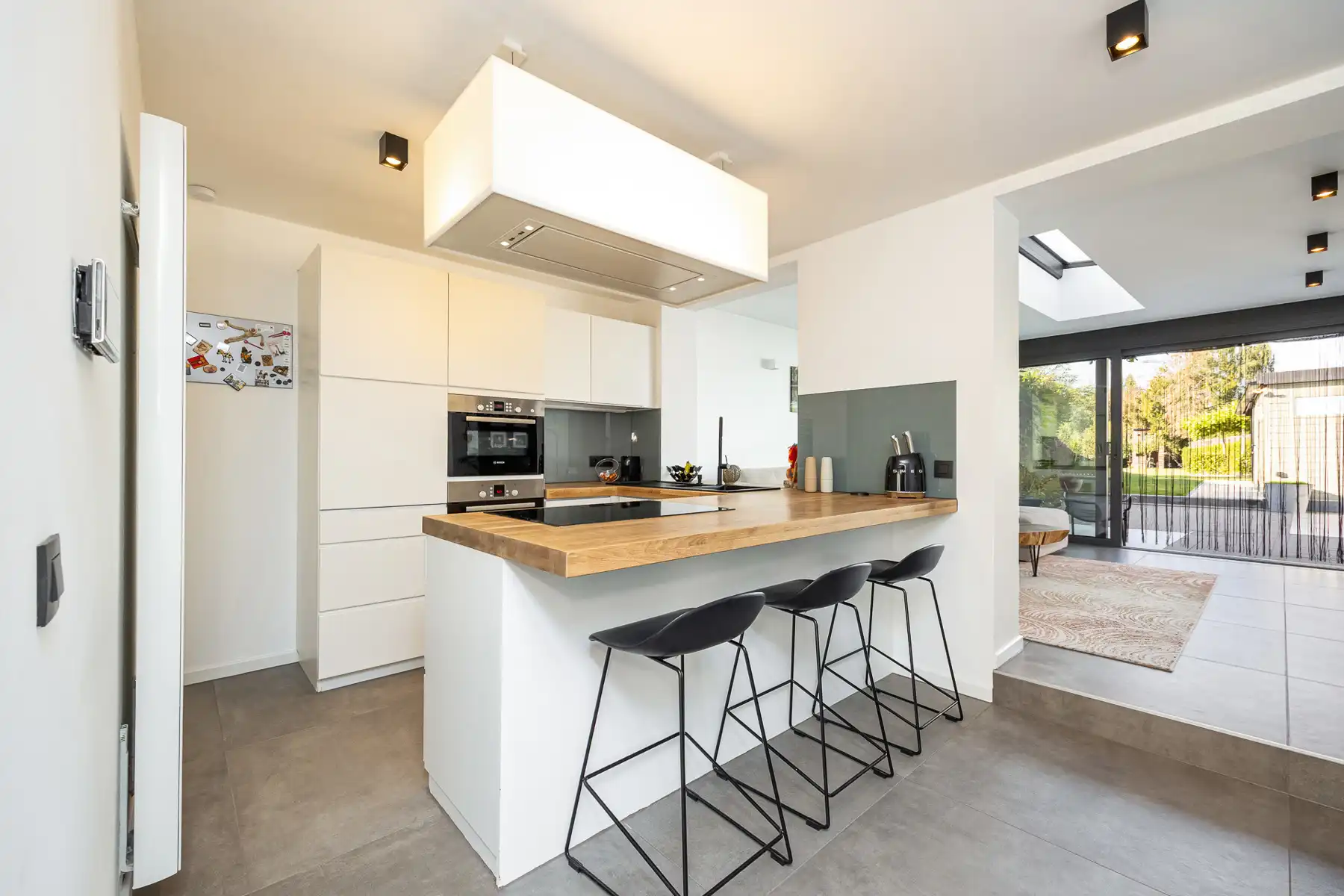 Instapklare woning met 3 slaapkamers en grote tuin foto 10