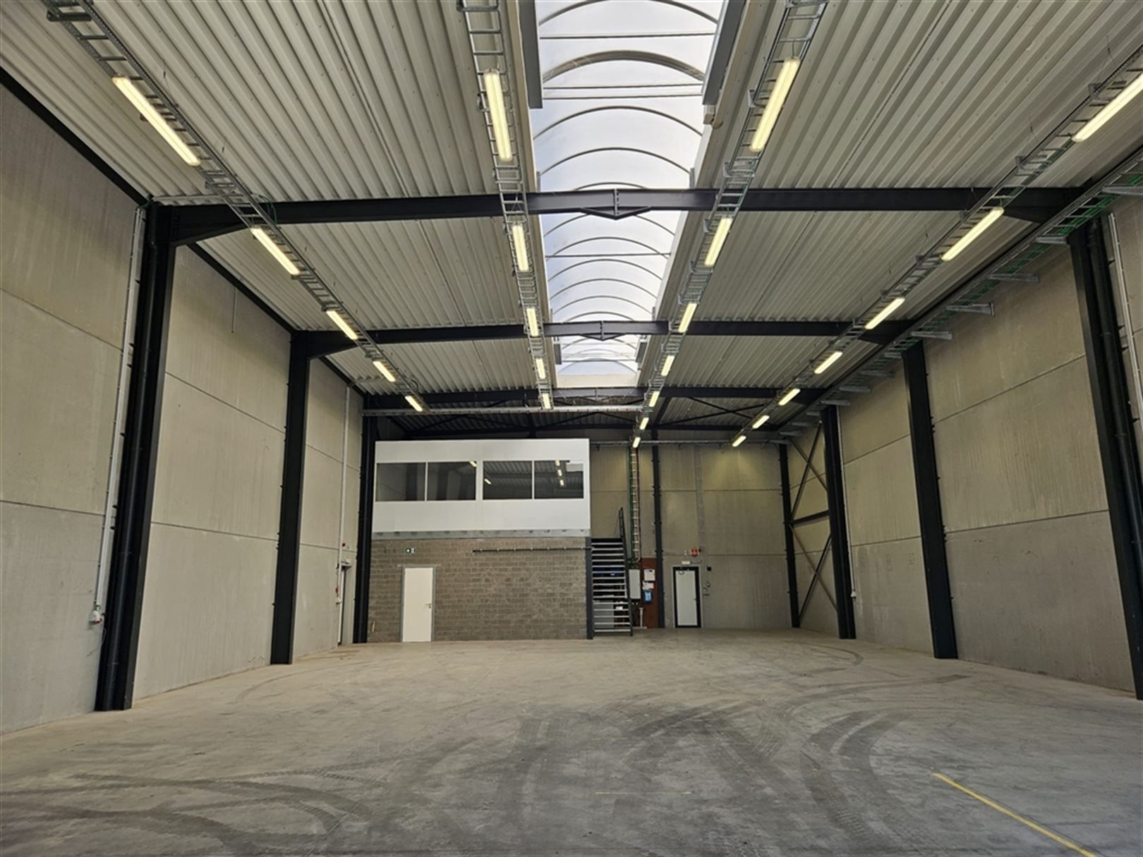 KMO unit te Roeselare foto 4