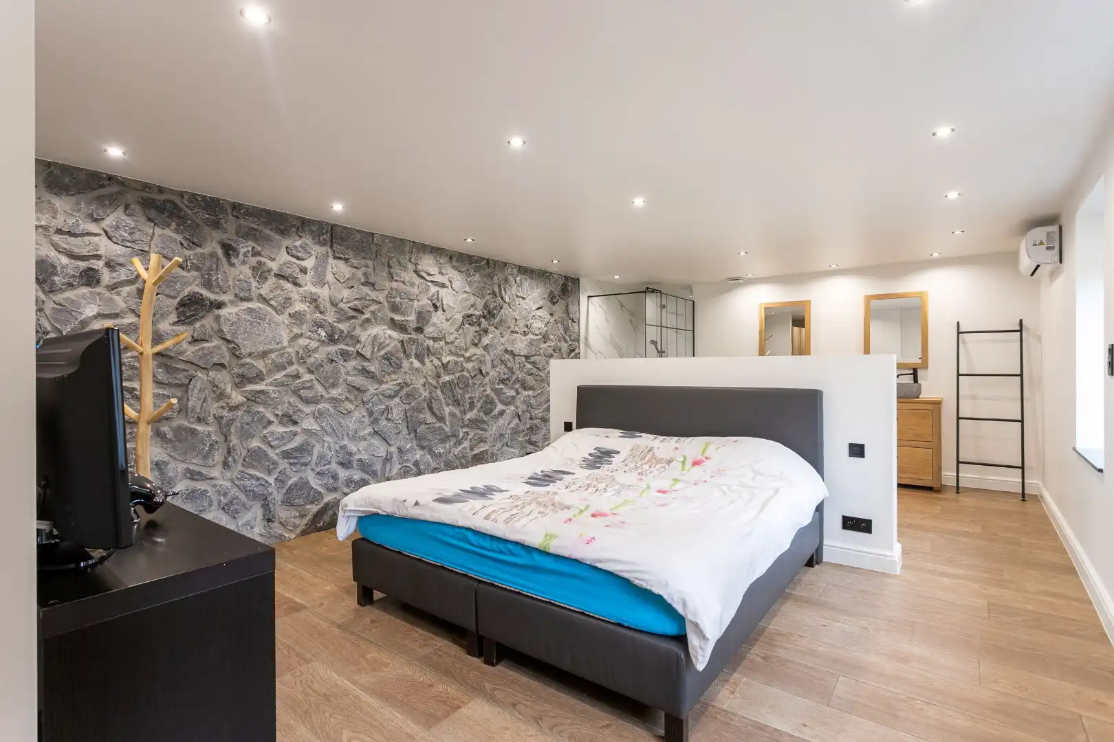 Charmante woning met 3 à 4 slpk en tuin te Halle foto 17