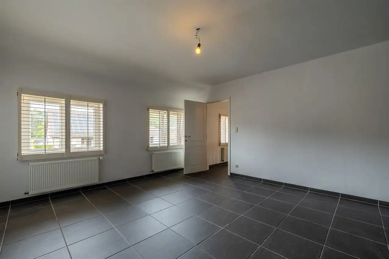 Instapklare, verrassend ruimle woning in landelijke omgeving foto 30
