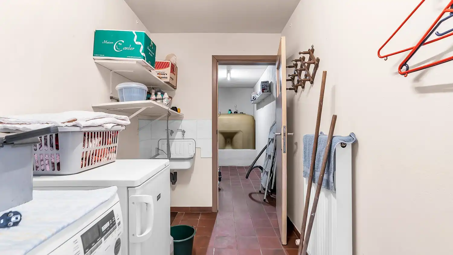 Charmante halfopen gezinswoning met 3 slaapkamers, aangebouwd bijgebouw en perceel van 609 m² foto 11