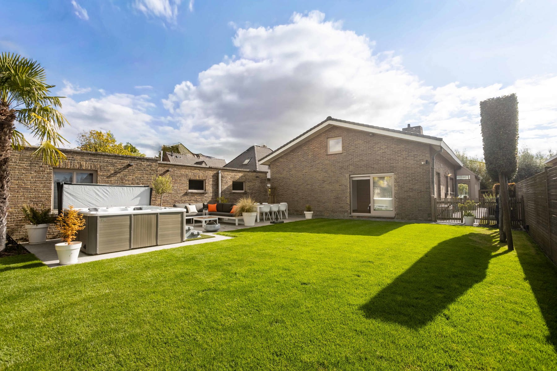 Recent verbouwde bungalow dichtbij centrum Astene foto 20