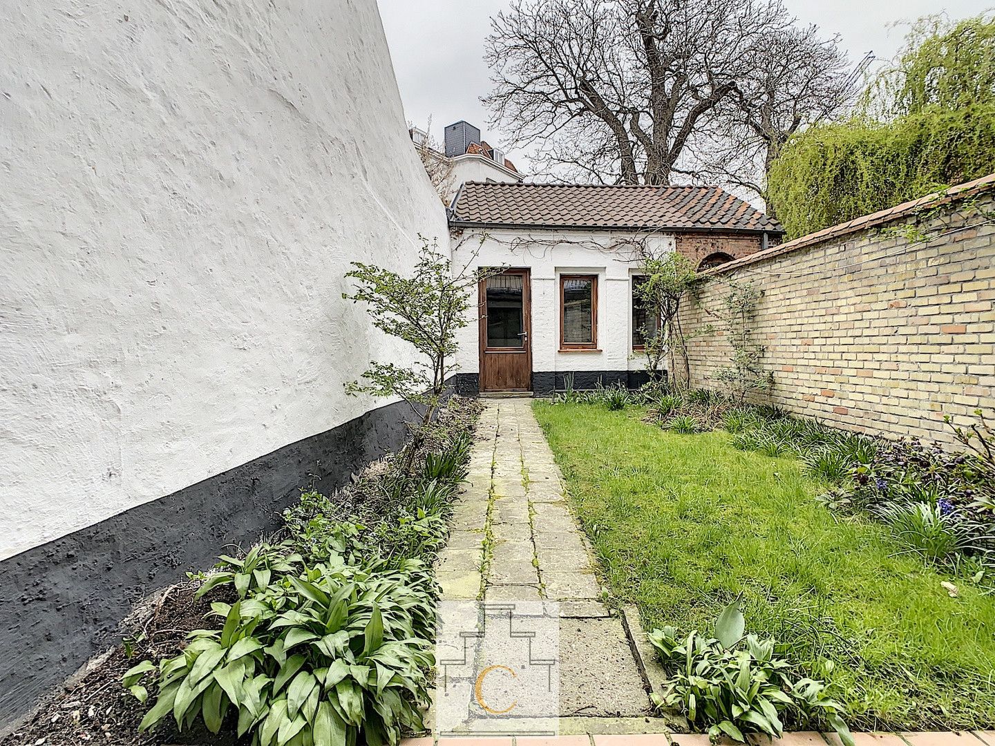 Tof gelijkvloers appartement met tuin en subliem zicht op St Annarei foto 3