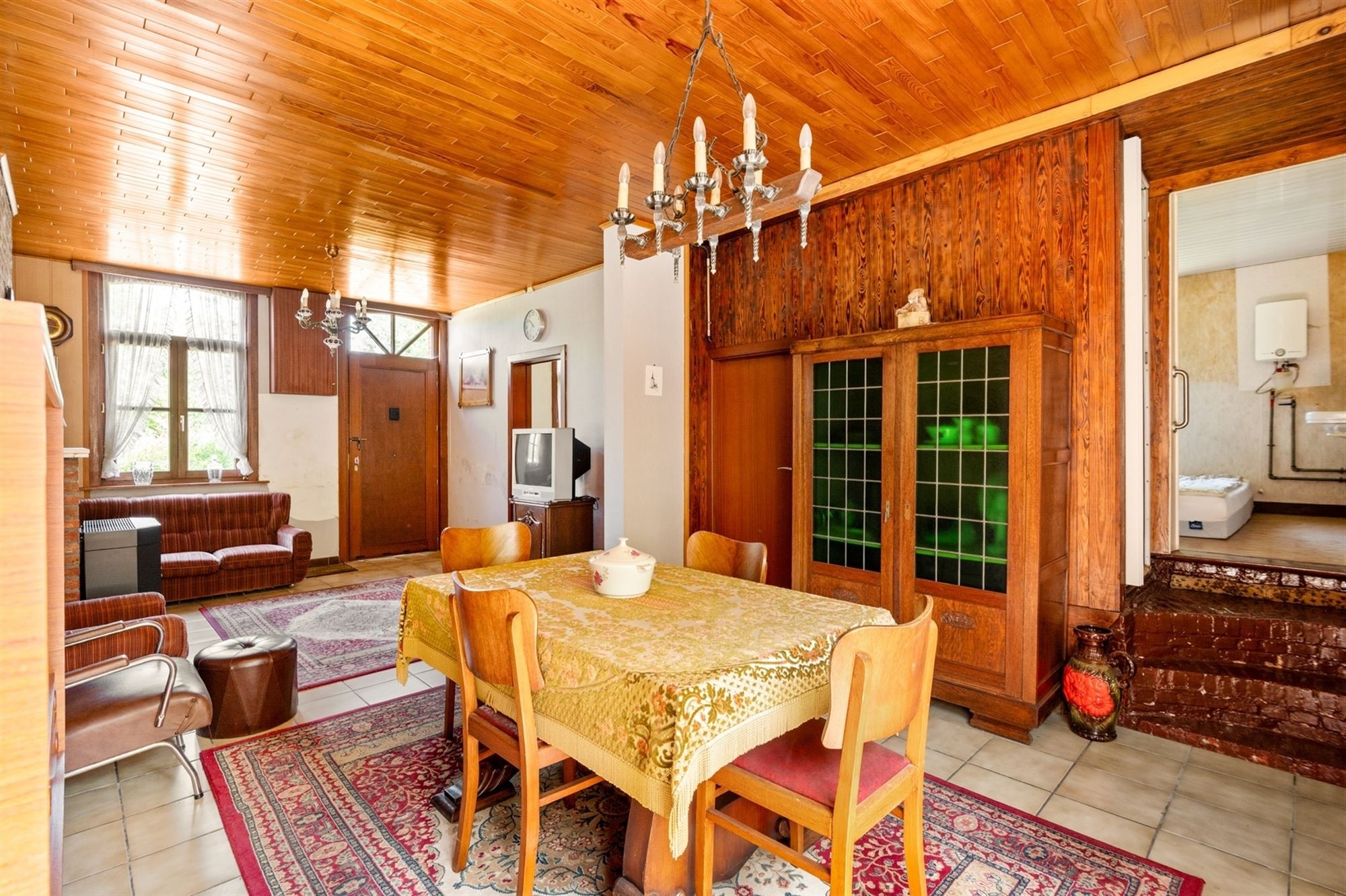 Te renoveren woning, gelegen aan de Dijle te Bonheiden. foto 4