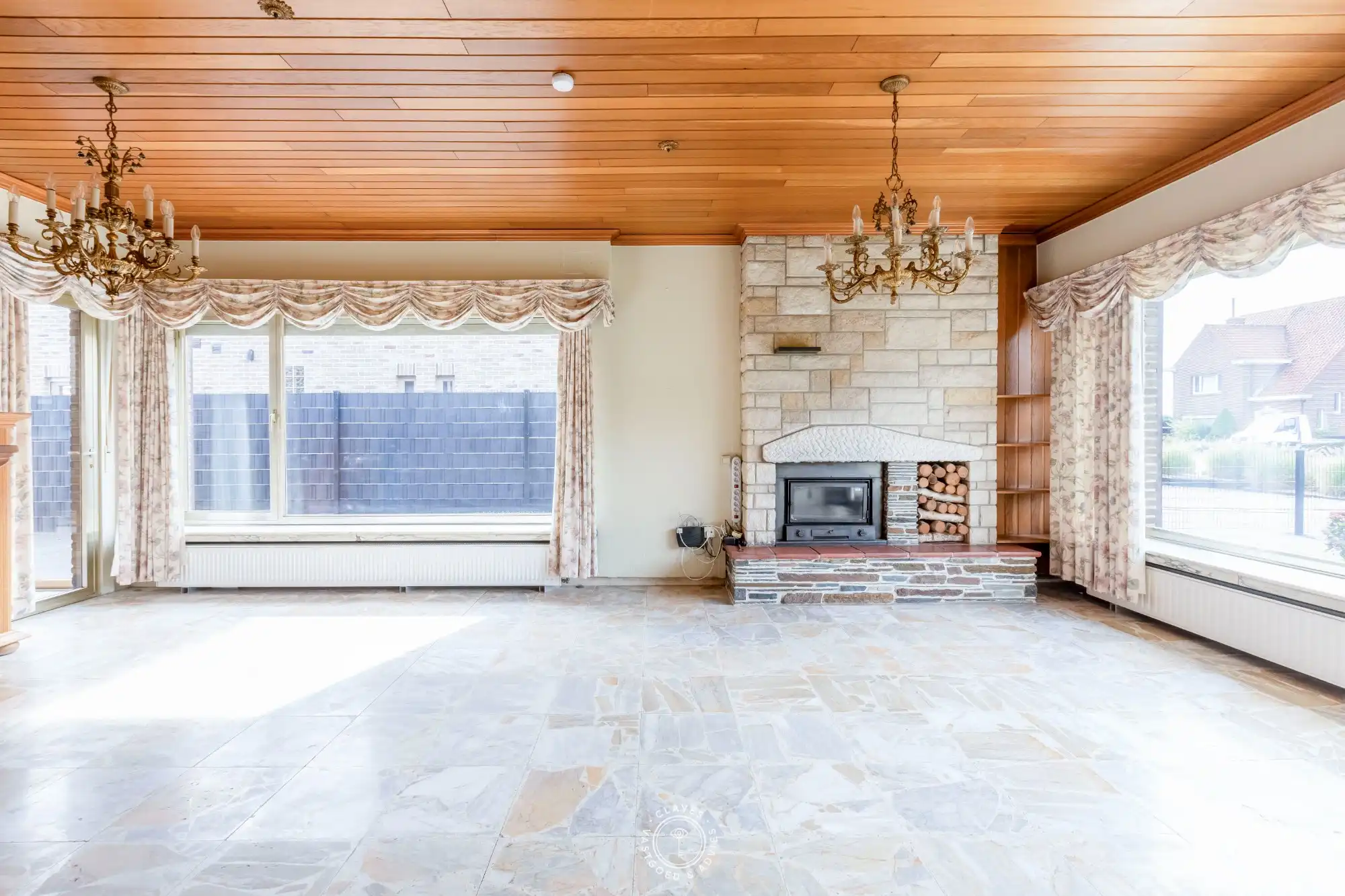 Praktische bungalow met werkplaats en weiland van 3.059 m² foto 7