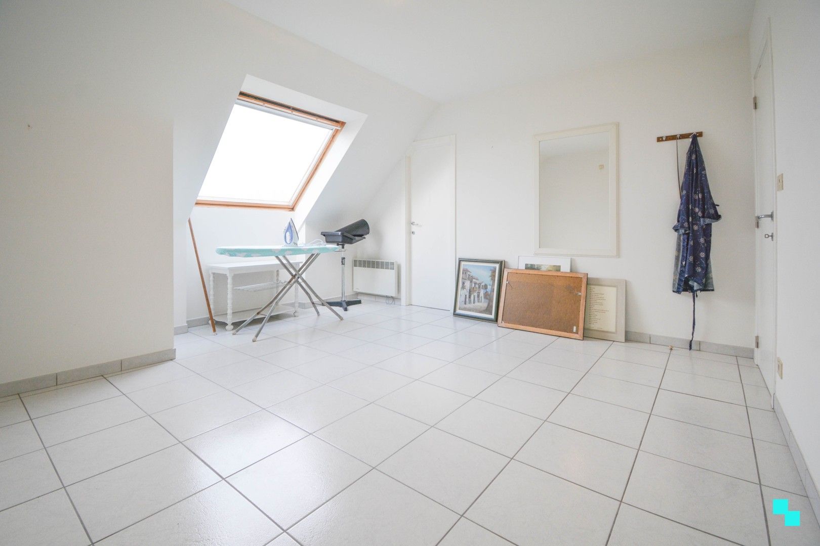 1-slaapkamer appartement met garagebox in dorpskern Gits foto 18