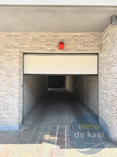 Garage te huur foto 2