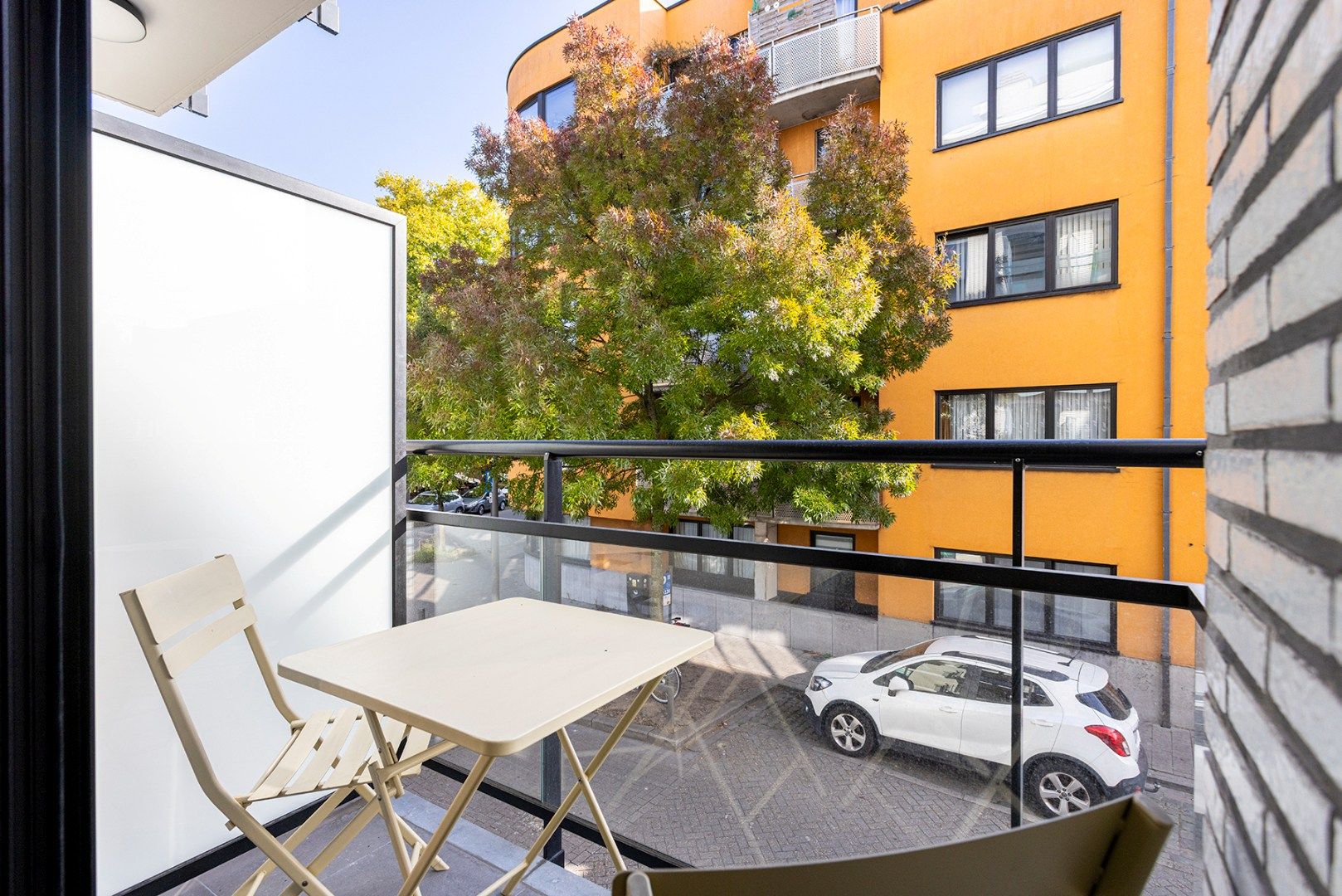 Vernieuwbouw appartement (1v) met 3 slaapkamers en twee terrassen!  foto 8