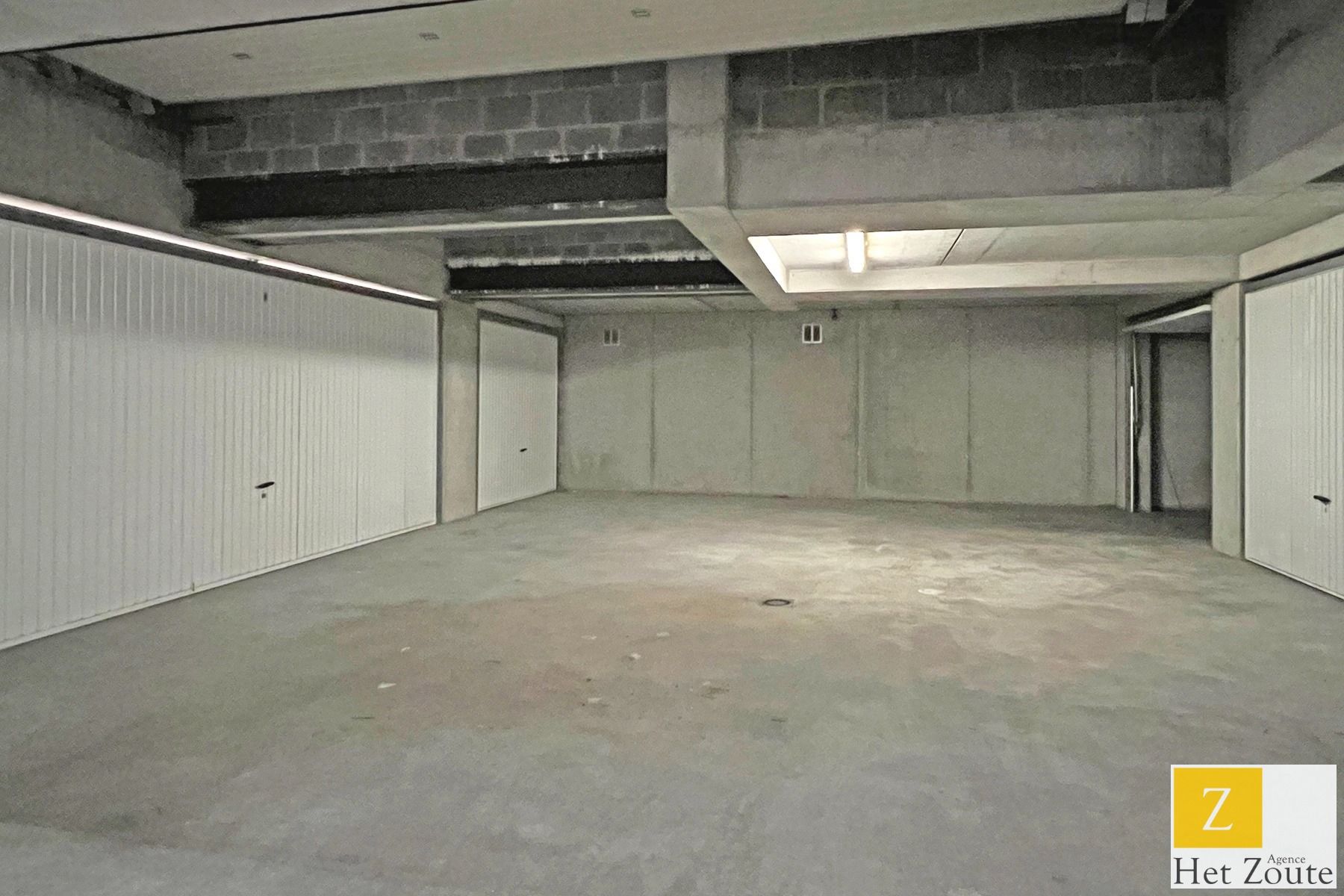 Dubbele garagebox in garagecomplex - Knokke Het Zoute  foto 2