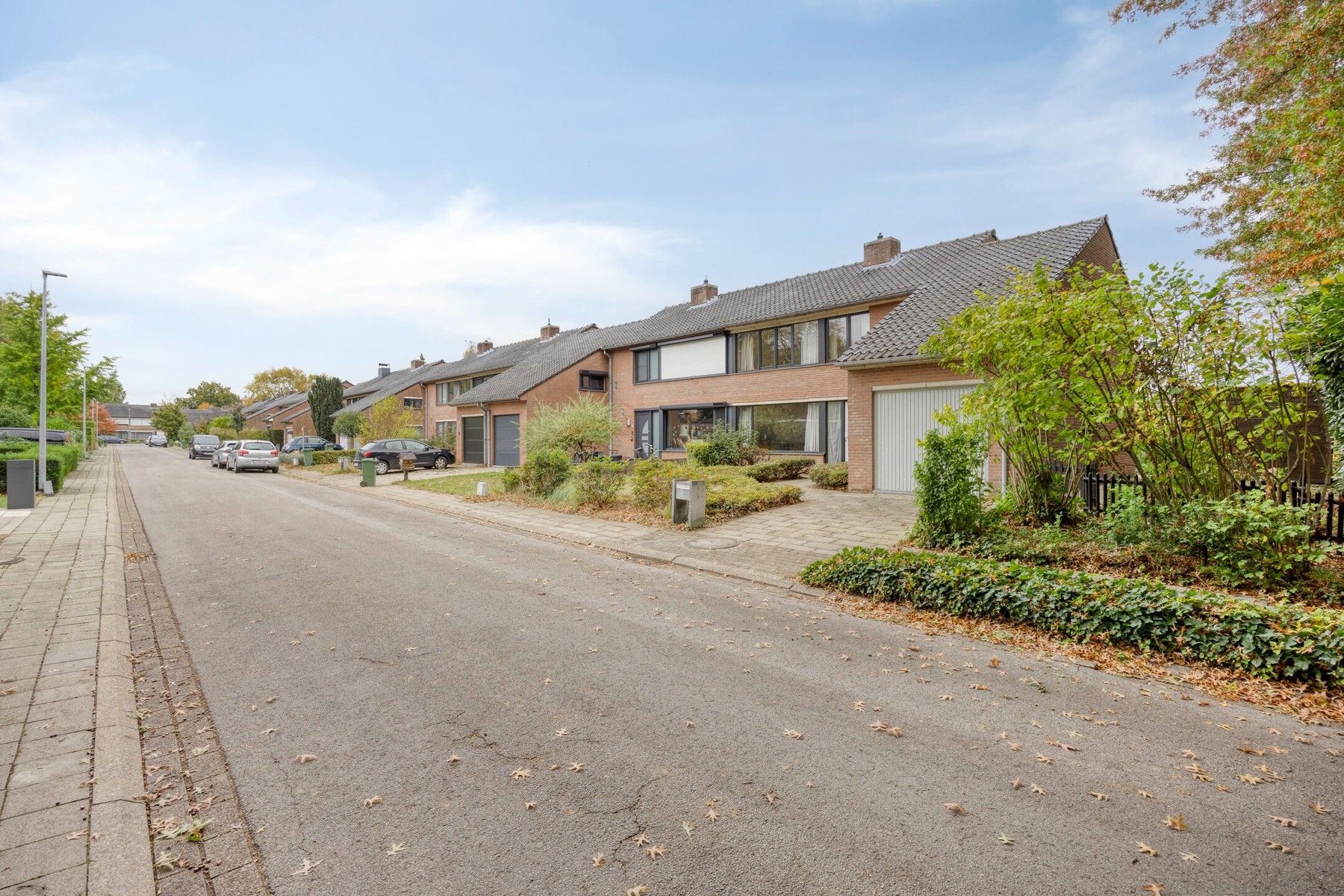 In de geliefde Tweebunderswijk woning met 4 slaapkamers, garage en tuin foto 25
