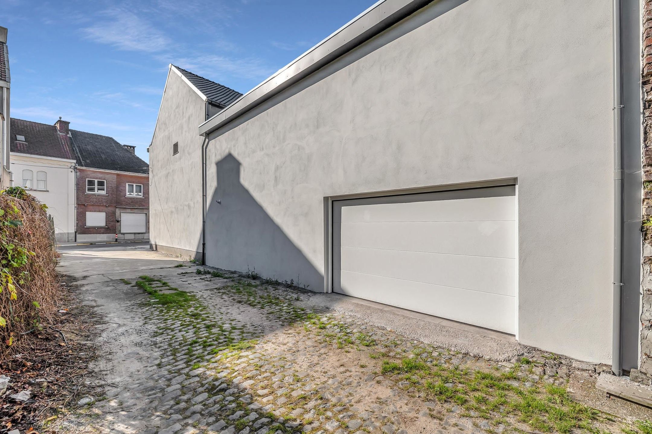 Gerenoveerde en ruime HOB met 3 slaapkamers en garage foto 4