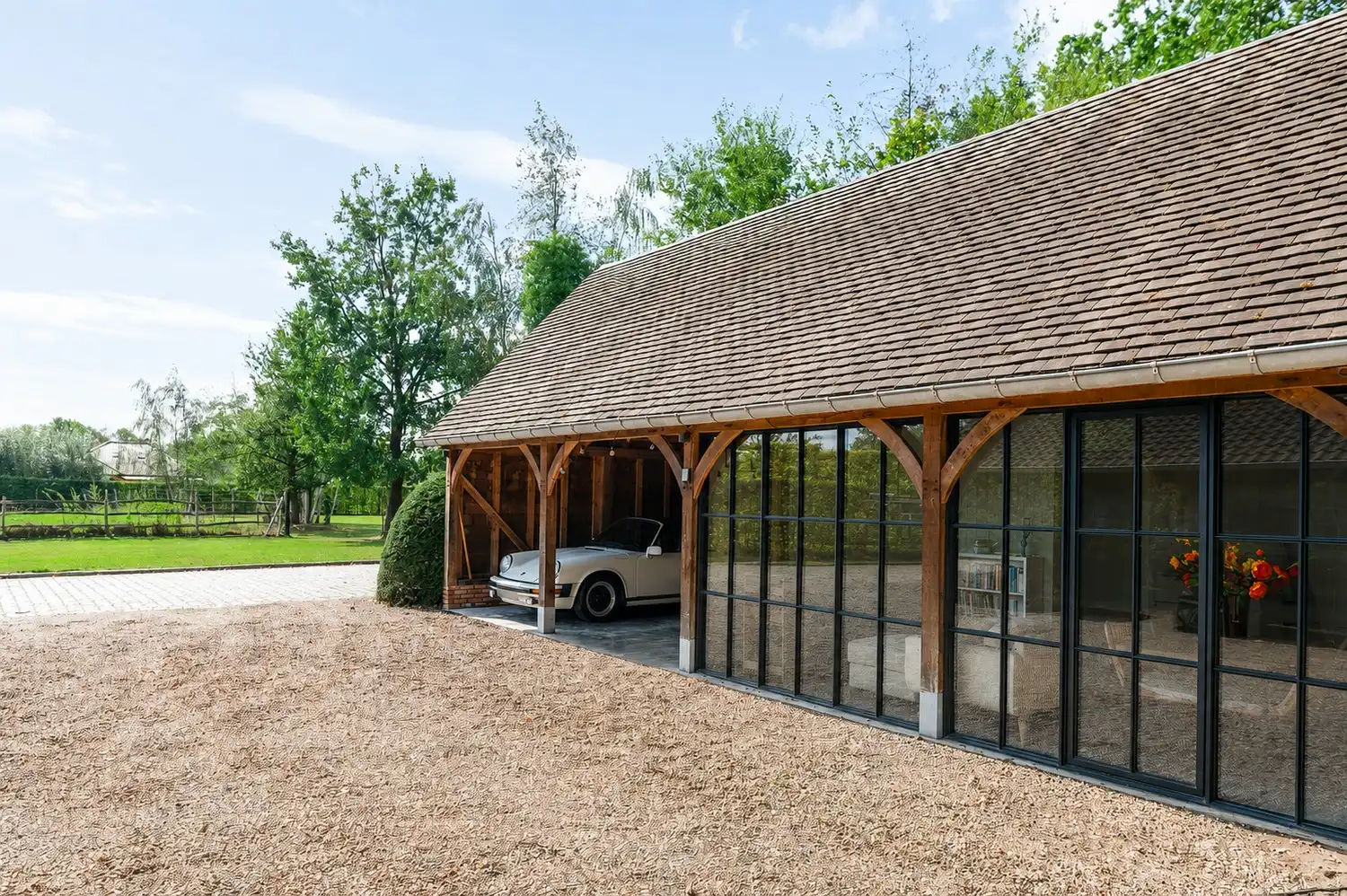 Gerenoveerde villa met bijgebouw en vijver op een perceel van 1,8 ha te Putte foto 35