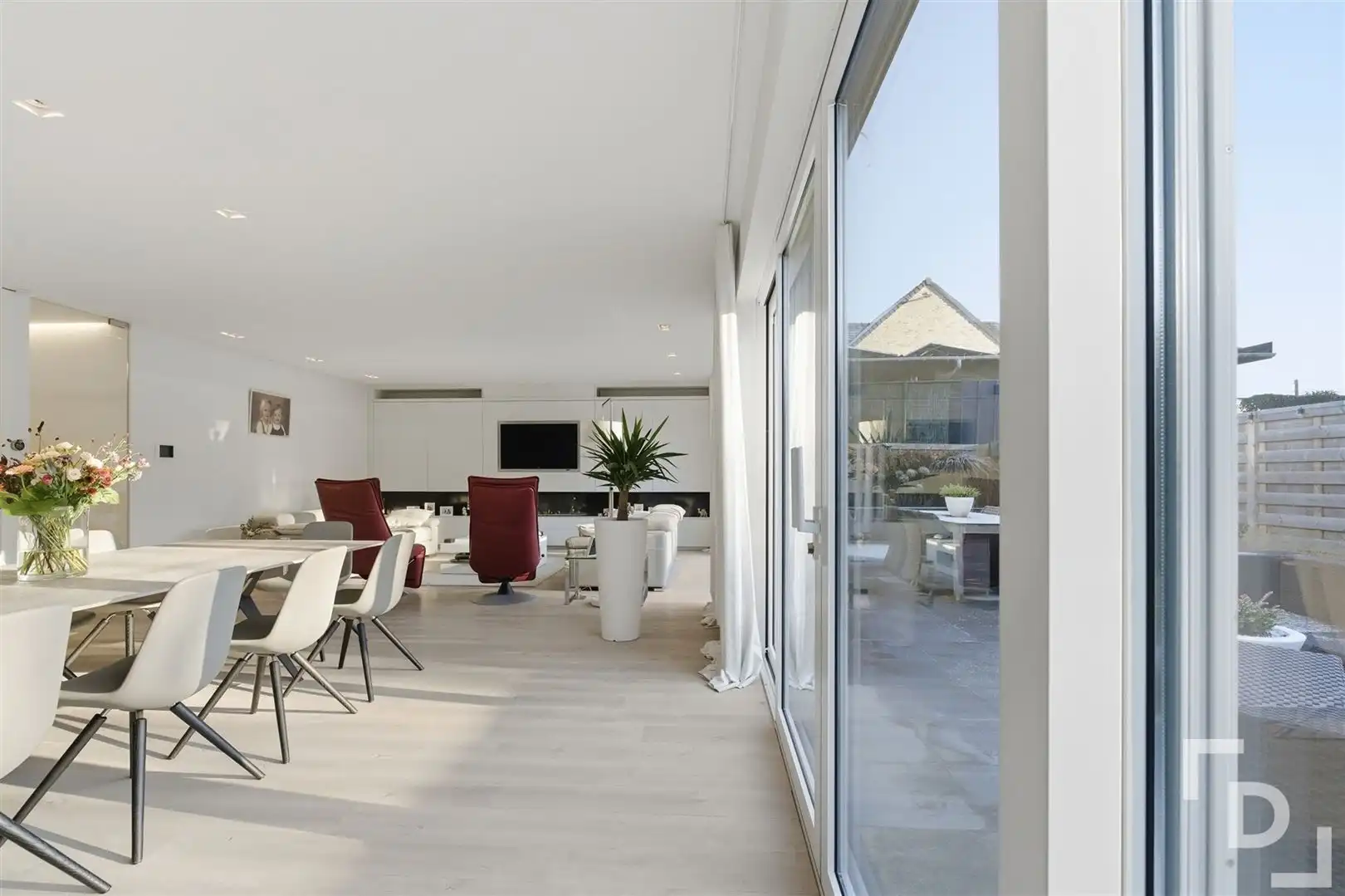 Moderne villa met hoogwaardige afwerking op topligging! foto 17