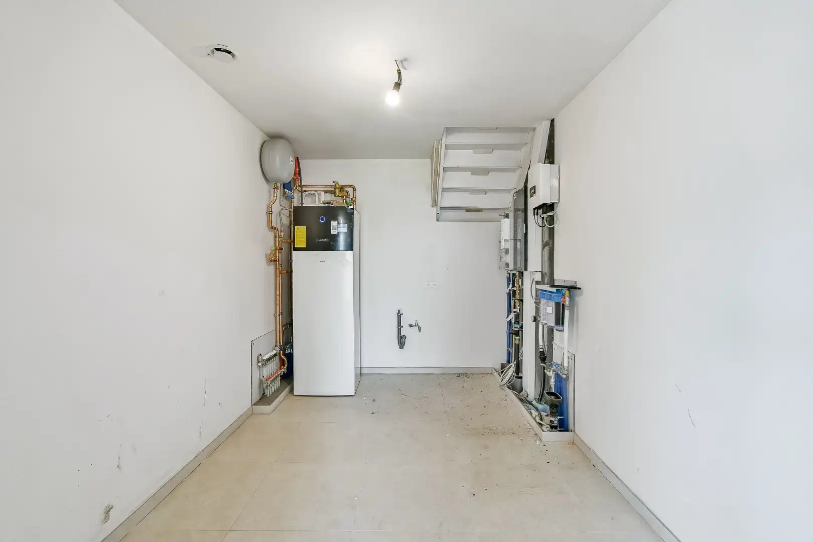 Gezinswoning met drie slaapkamers op goeie locatie foto 13