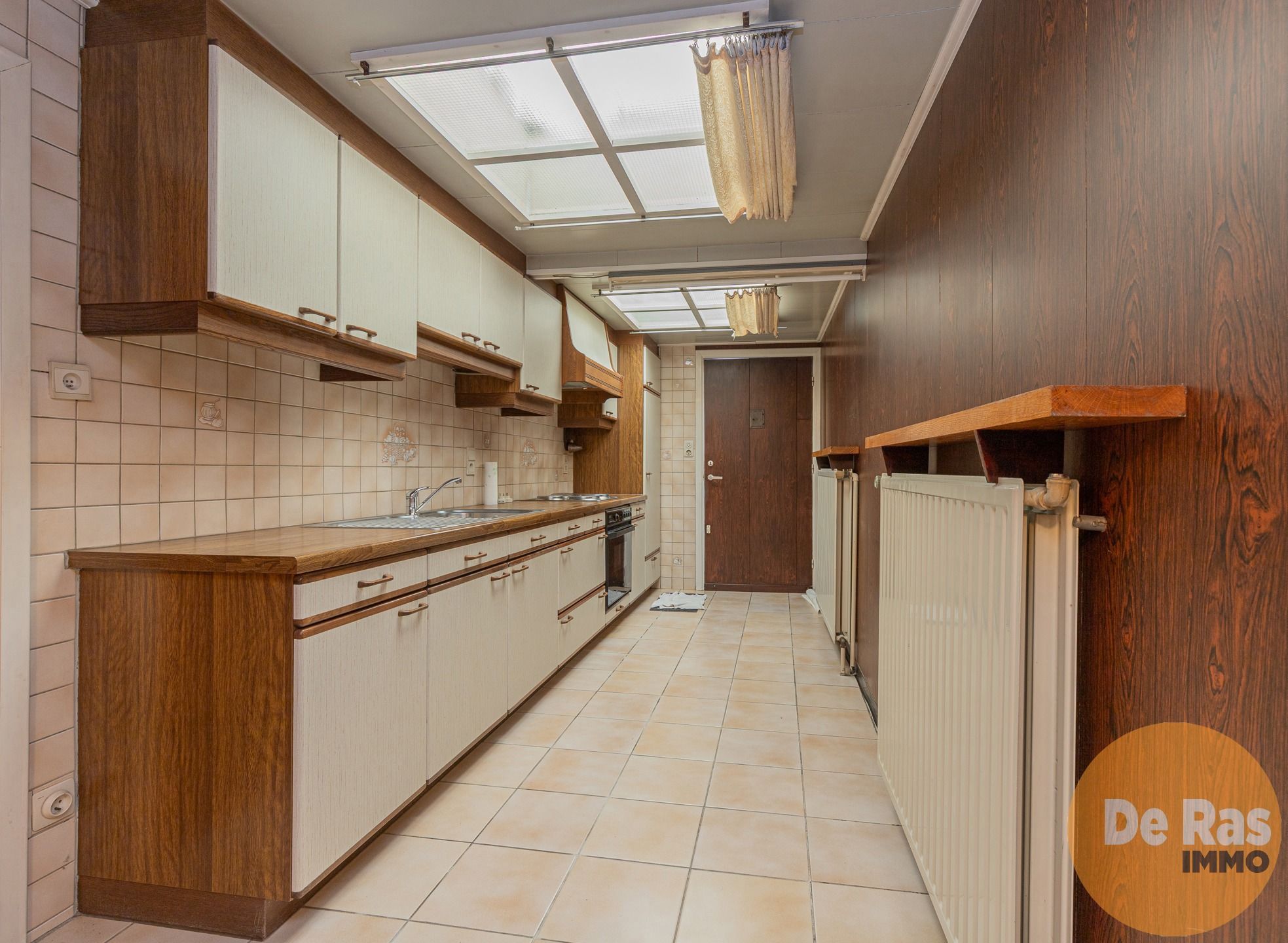 LEDE - Verzorgde, te renoveren woning op een goeie ligging foto 8