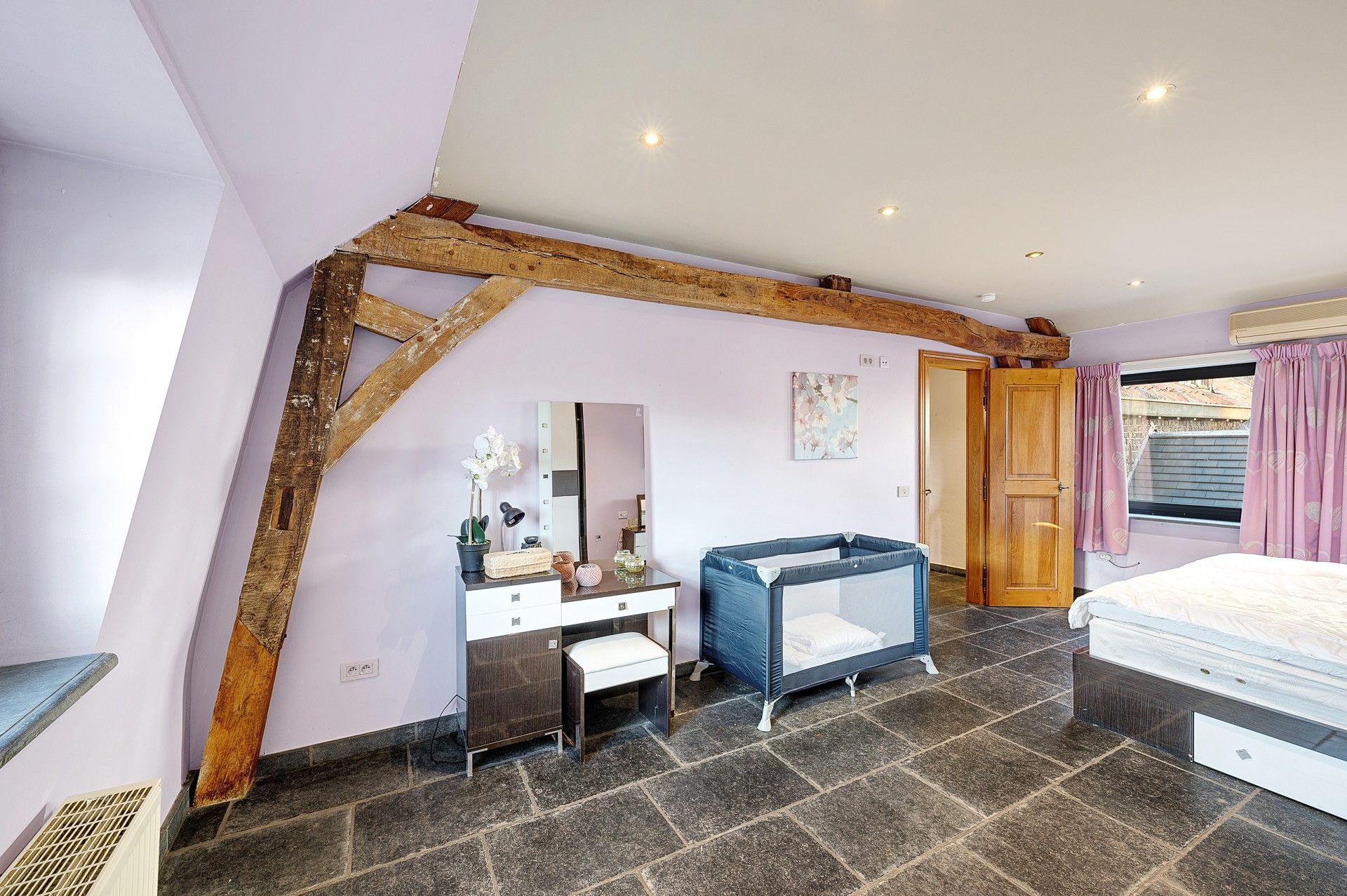 Historisch, uitzonderlijke woning met ongekend potentieel te Damme foto 34