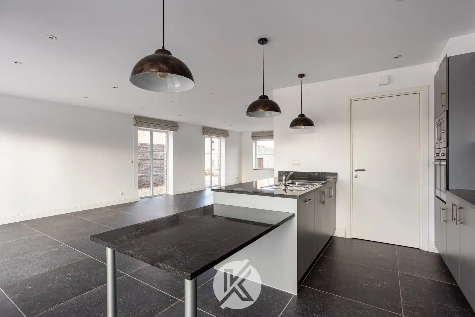 Halfopen gezinswoning in landelijke stijl foto 10