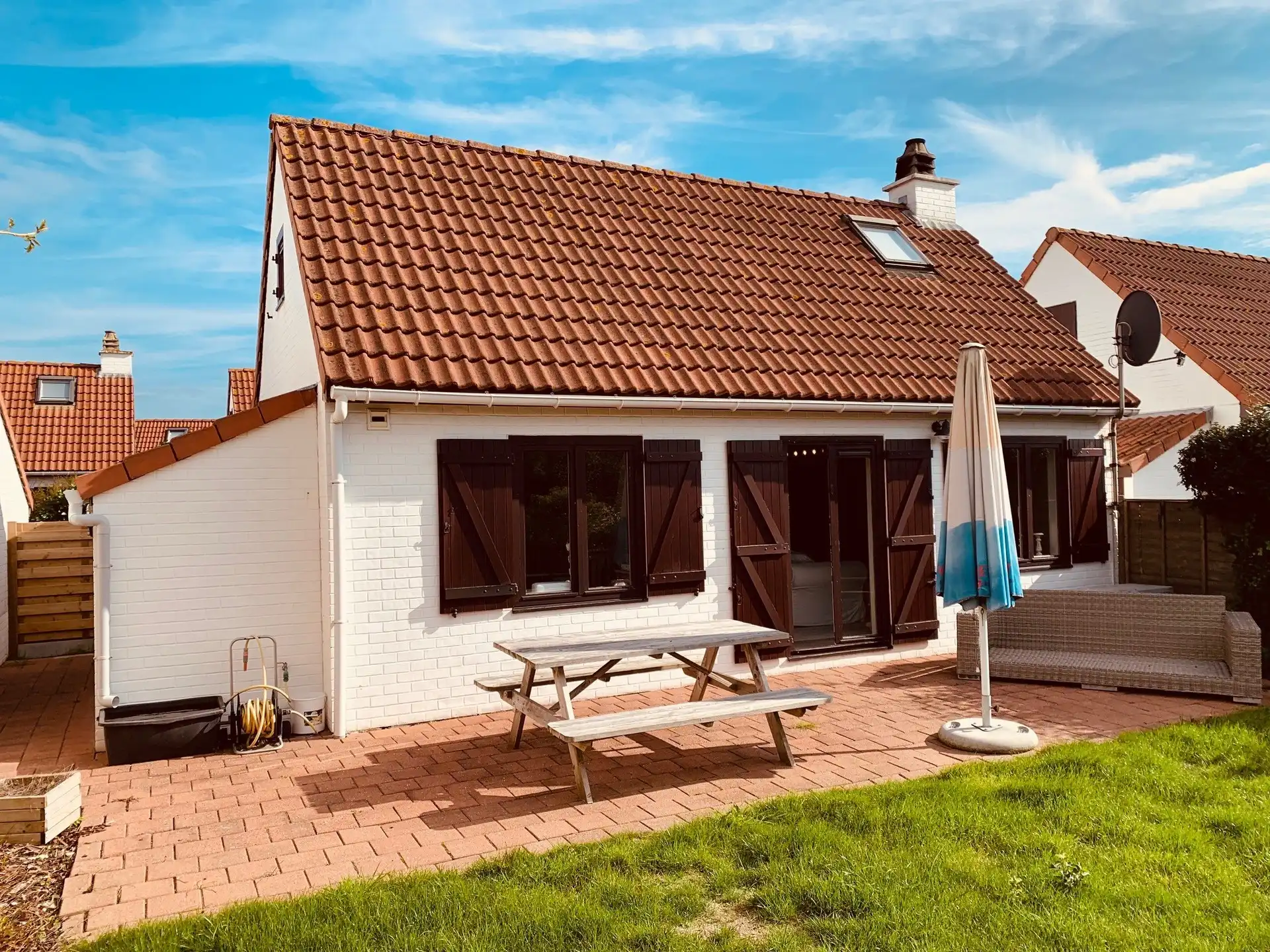 Charmante gerenoveerde visserswoning met zongerichte tuin en open zicht op de polders 🌾 foto 2