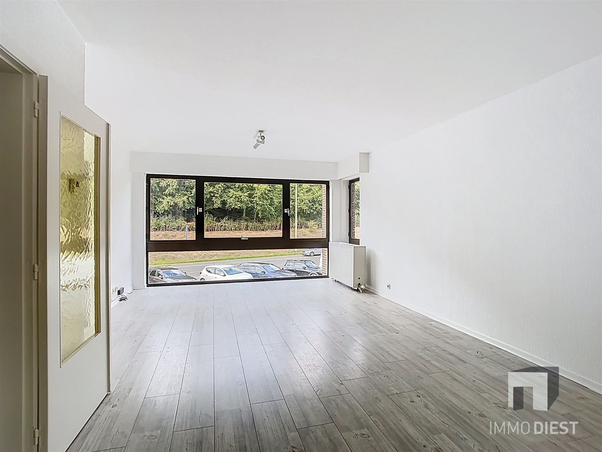 Comfortabel appartement met 2 slpks, 2 terrassen en parkeerplaats foto 3