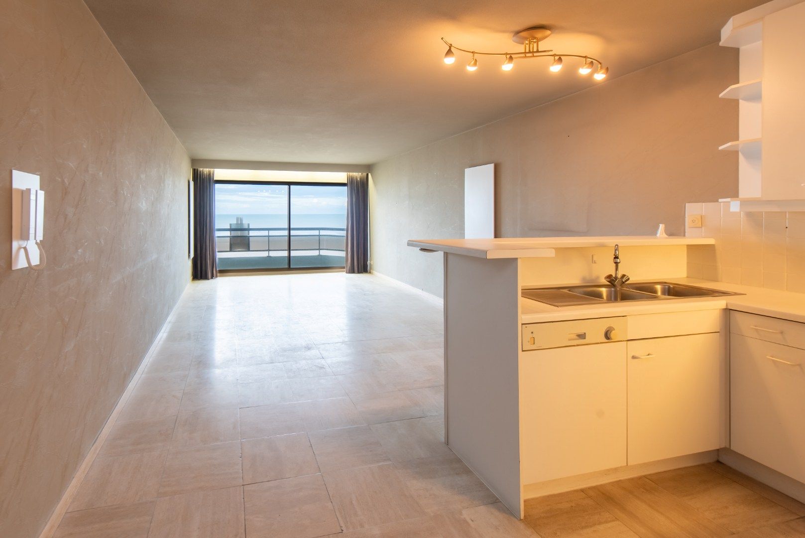 Appartement met frontaal zeezicht en twee slaapkamers foto 3