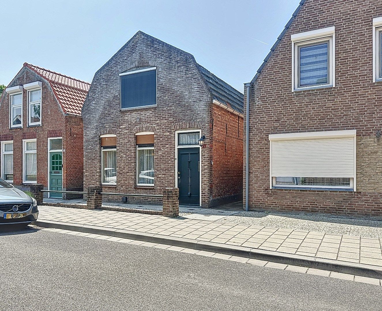 Karaktervolle woning met zonnige tuin  foto {{pictureIndex}}