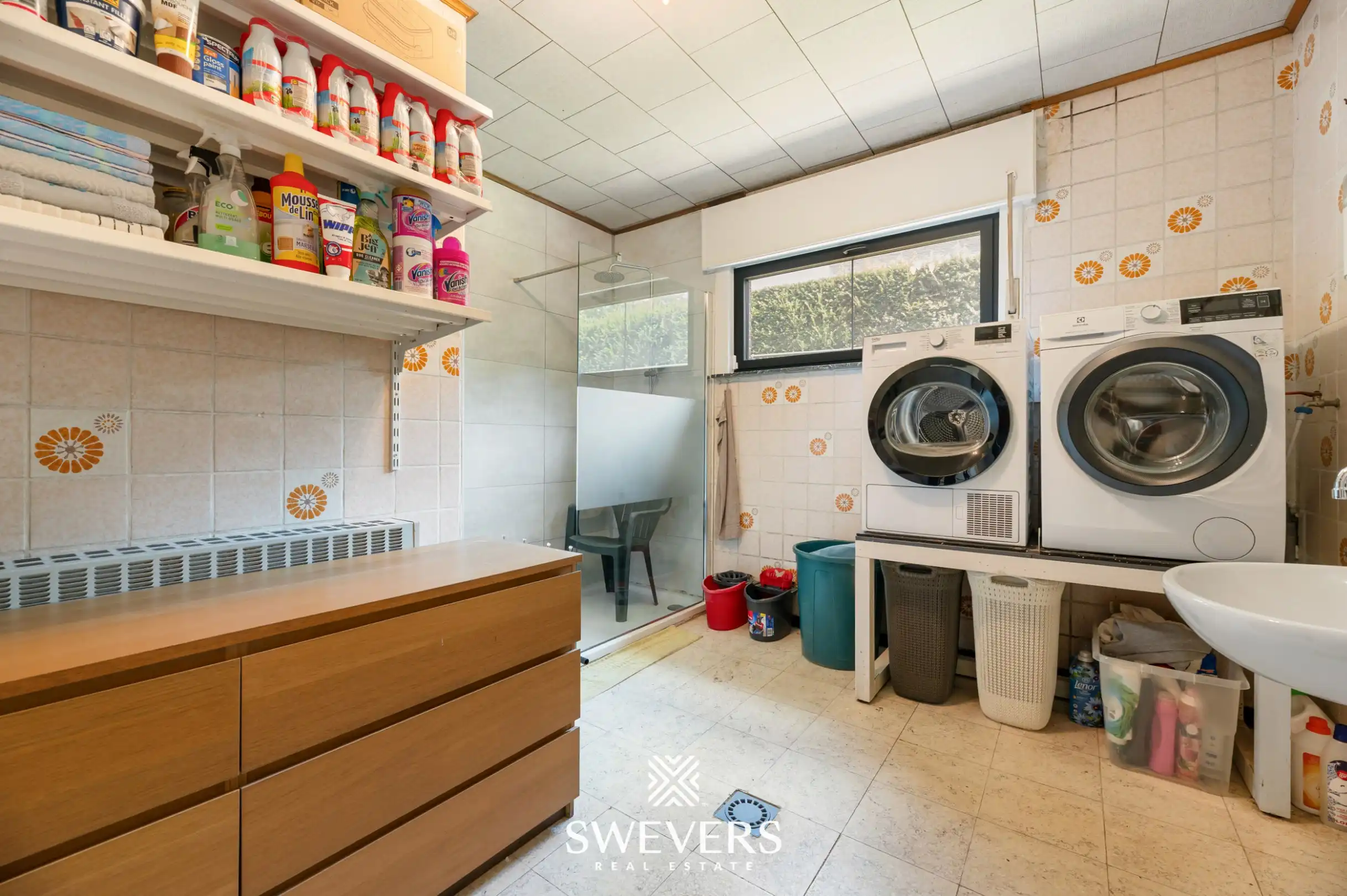 Gerenoveerde woning met 4 slaapkamers op 20a 86ca foto 15
