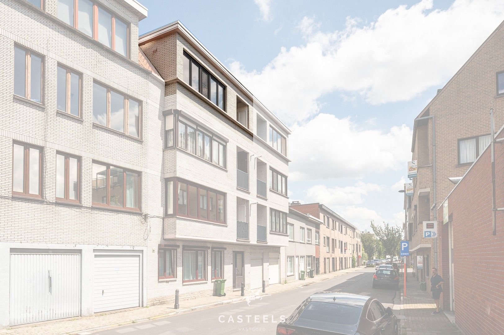 Stijlvol appartement met terras in Gent te koop foto 1