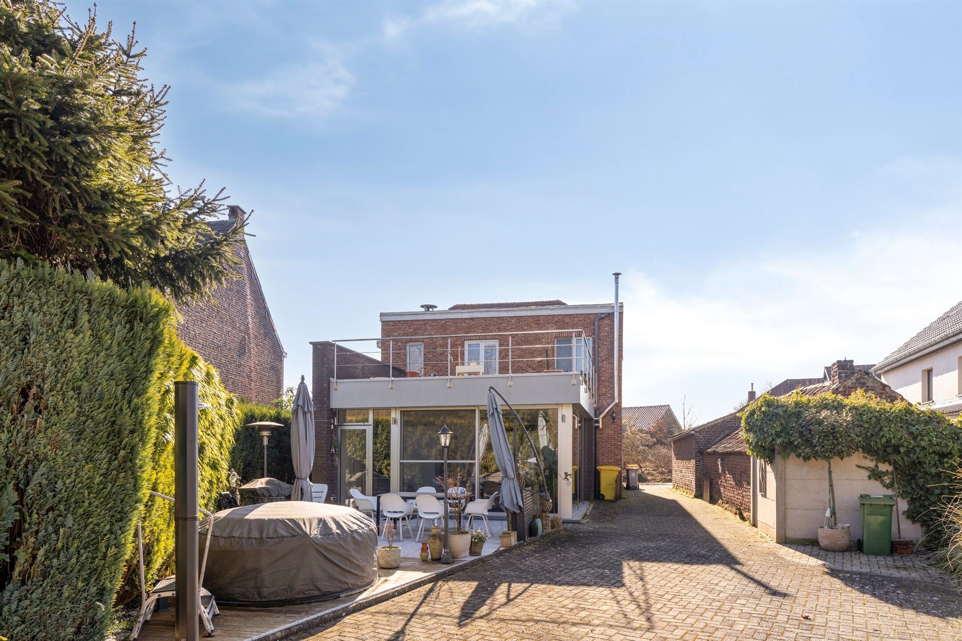 Ruim gelijkvloers appartement met prachtig terras en unieke ligging tussen de velden  foto 2