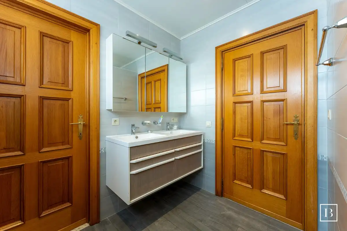 Ruime, goed onderhouden bungalow in De Haan - Vosseslag foto 12