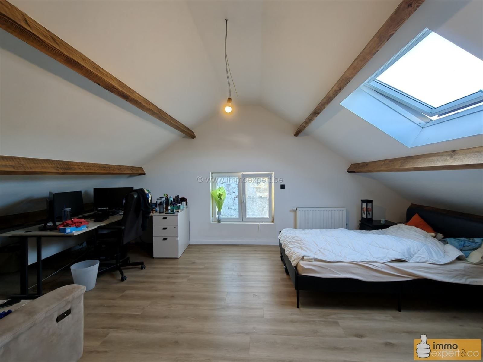 DILBEEK: Ruime gerenoveerde gezinswoning met 5 slpks en 2 badkamers foto 18