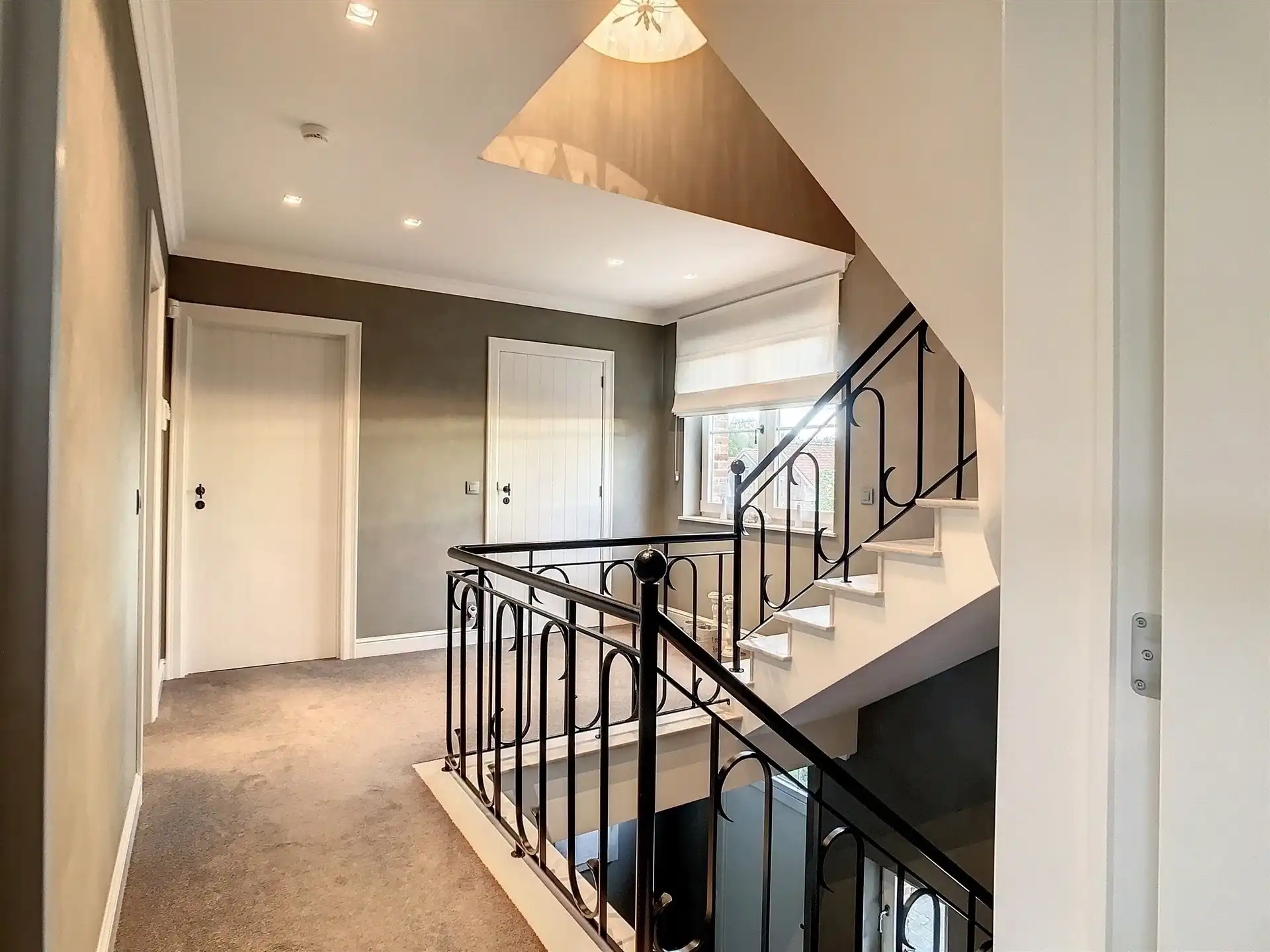 Hoogwaardig afgewerkte pastorijwoning met 6 paardenstallen  op 2563m² (optie extra grond) foto 31