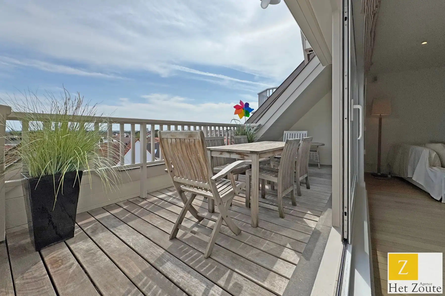 Gemeubeld Penthouse in het hart van het Zoute foto 20