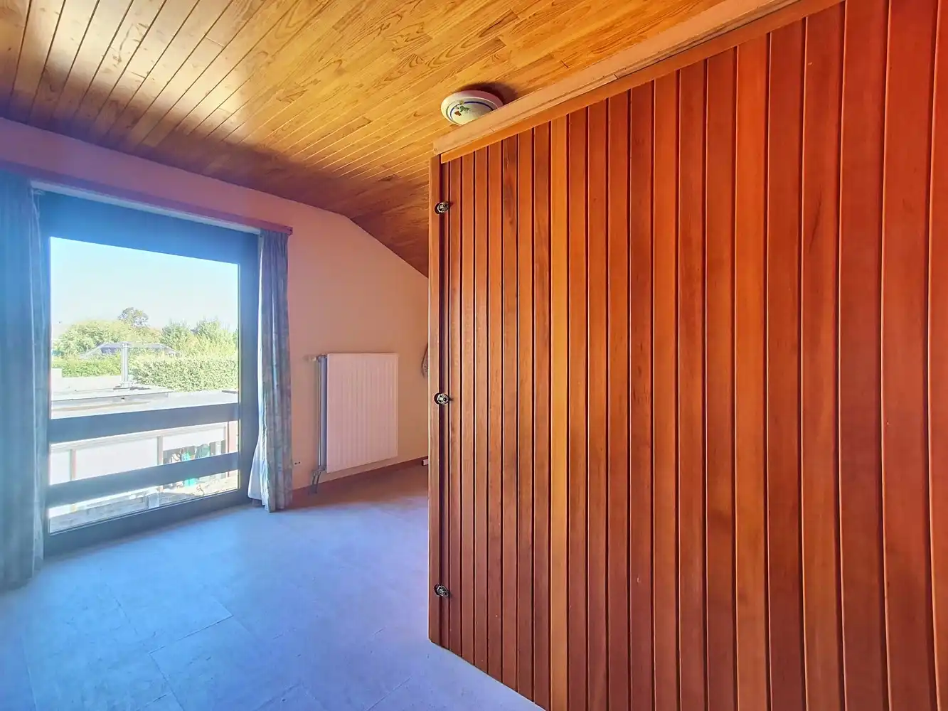 Lichtrijke, ruime gezinswoning op prachtig perceel van 1621m² foto 13