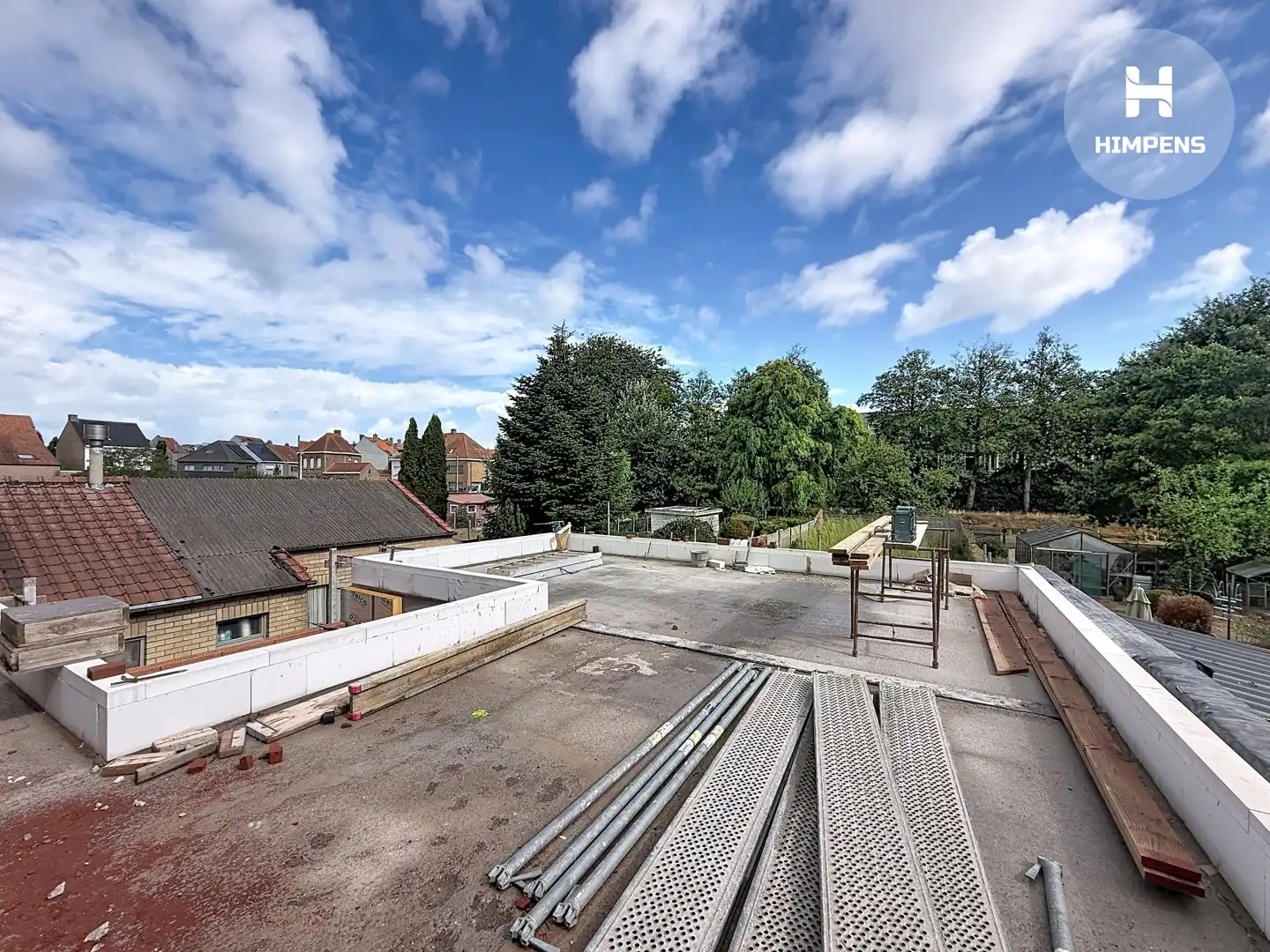 Ruim duplexappartement met 3 slaapkamers en terrassen aan de Oude Veurnevaart foto 10