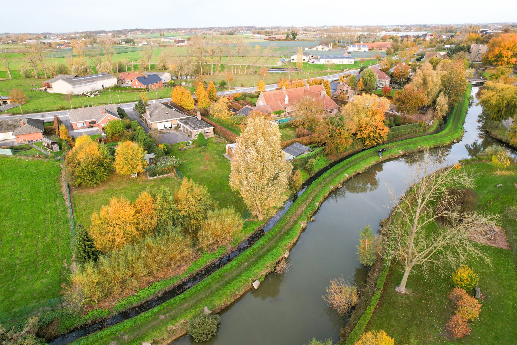 Ruime gelijkvloerse villa aan Ter Borcht op 1.954 m² foto 7