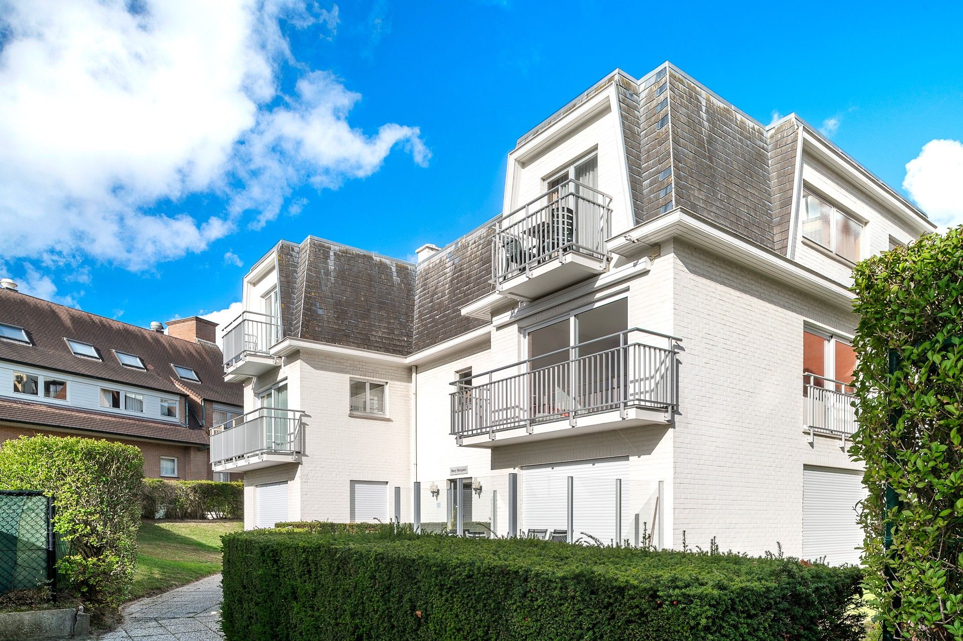 Prachtig afgewerkt appartement in villa residentie aan het strand te Duinbergen foto 19
