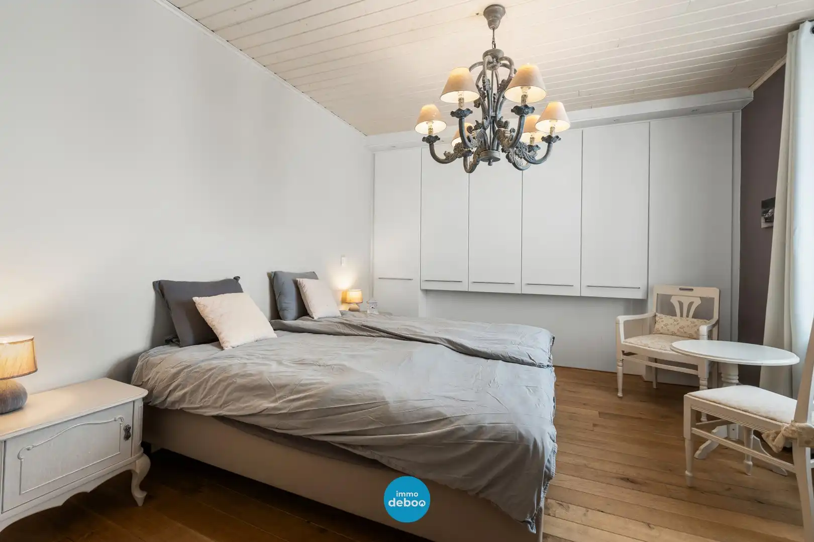 Uitzonderlijk ruime polyvalente woning met zuidgerichte tuin foto 23