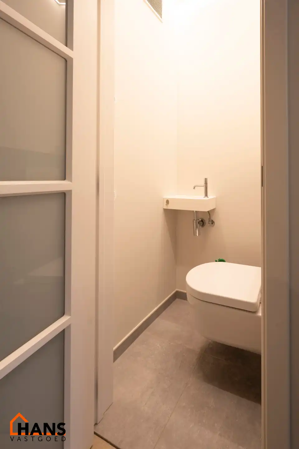 Gerenoveerd appartement  foto 8