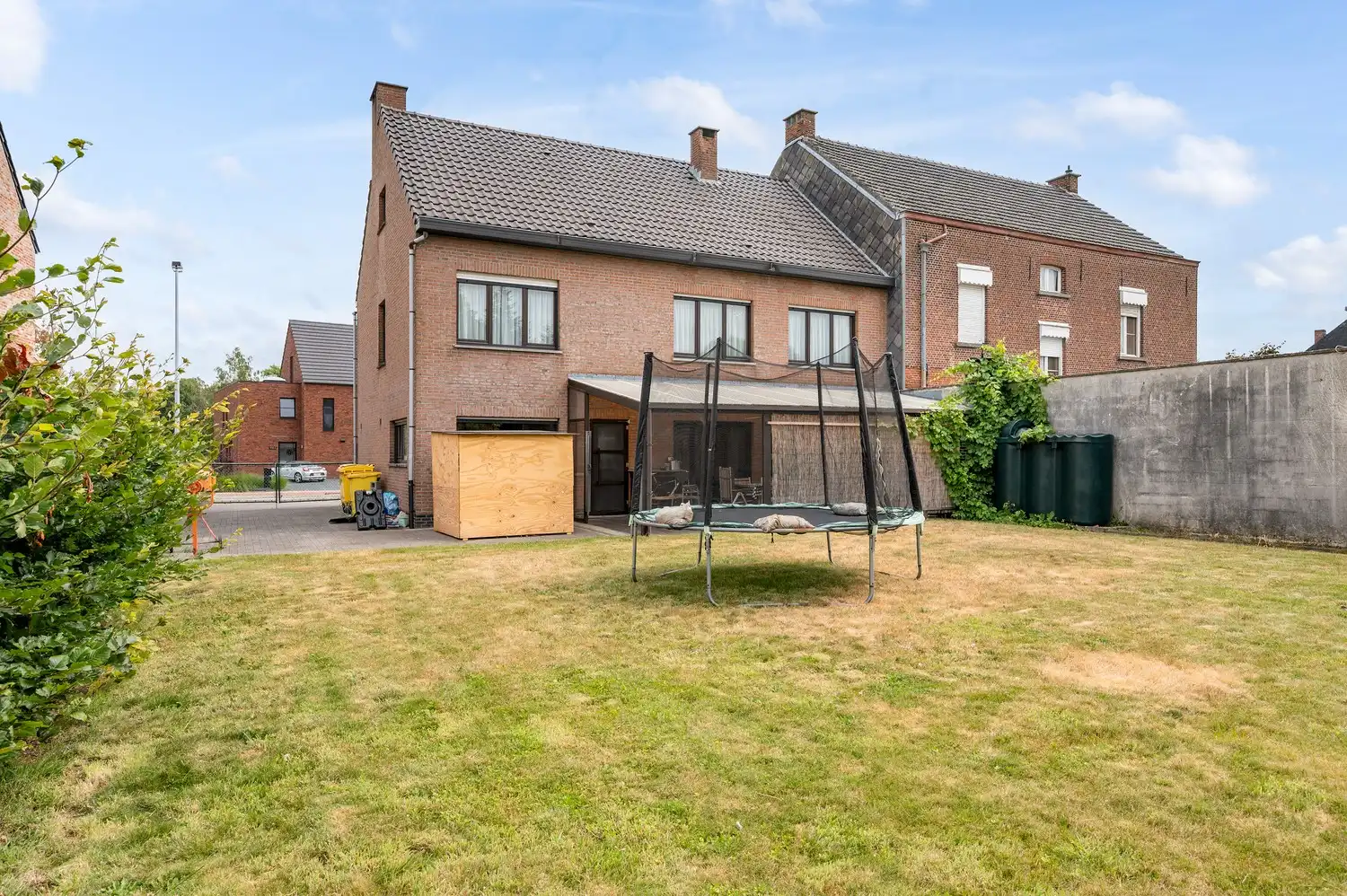 TE KOOP | Ruime halfopen bebouwing met tuin in Booischot. foto 33