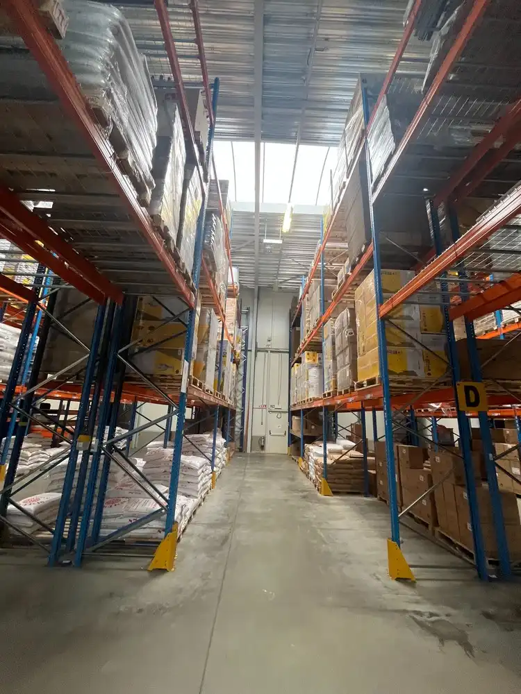 Industrieel-magazijn-logistiek te koop foto 25